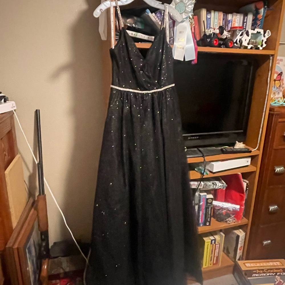 Elegant Black Evening Gown